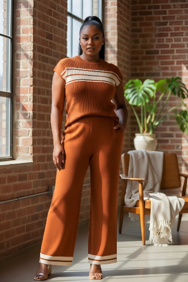Curvy- Knit Stripe Set - Brown
